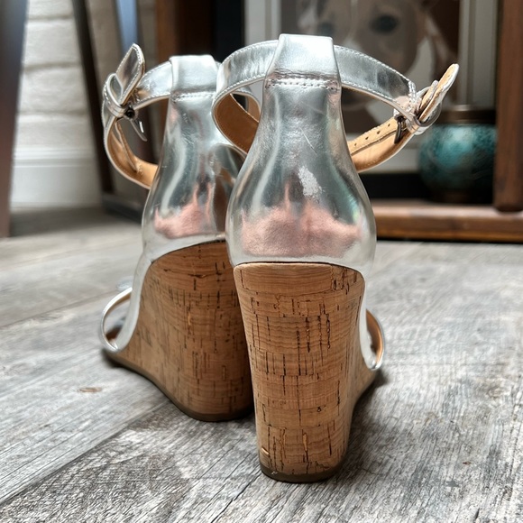 Marc by Marc Jacobs | metallic wedge sandals heels - Picture 3 of 7